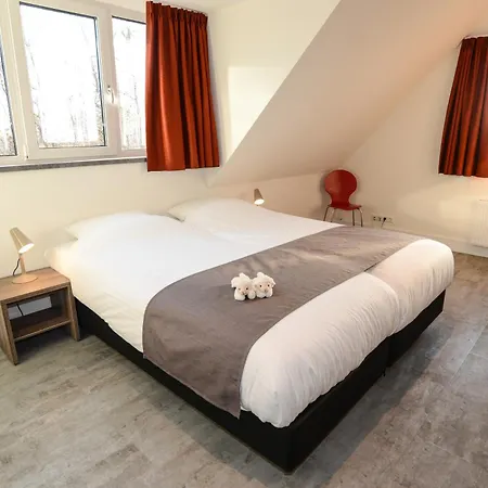 Razende Bol Holiday home